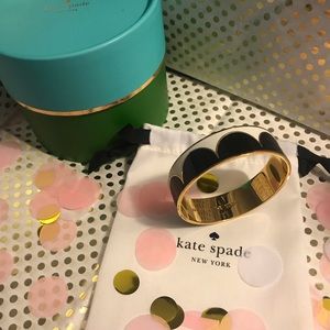 KSNY “Ahead of the Curve” Idiom Bangle